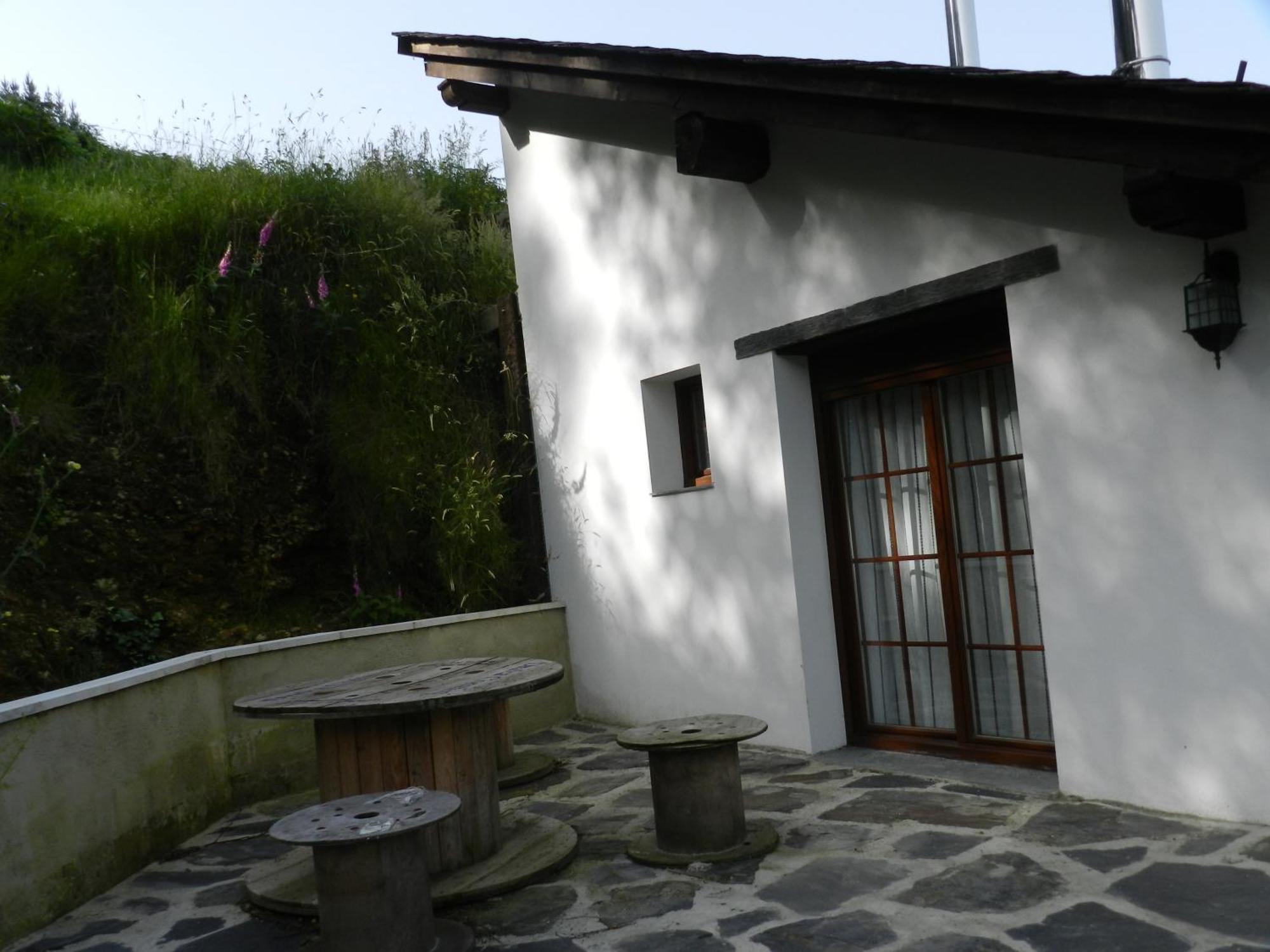 Casa Corral - Casas De Aldea Pensionat Monón Exteriör bild