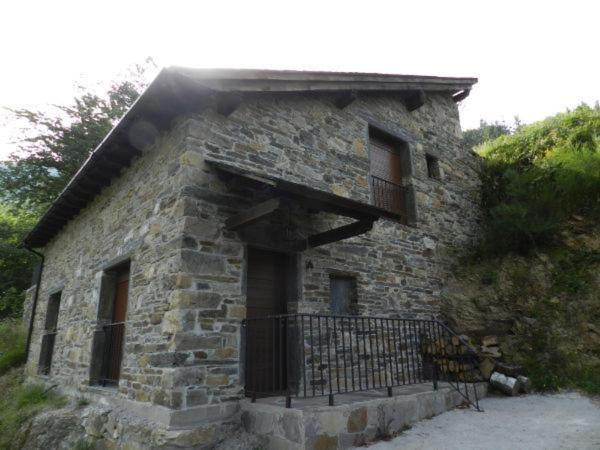 Casa Corral - Casas De Aldea Pensionat Monón Exteriör bild